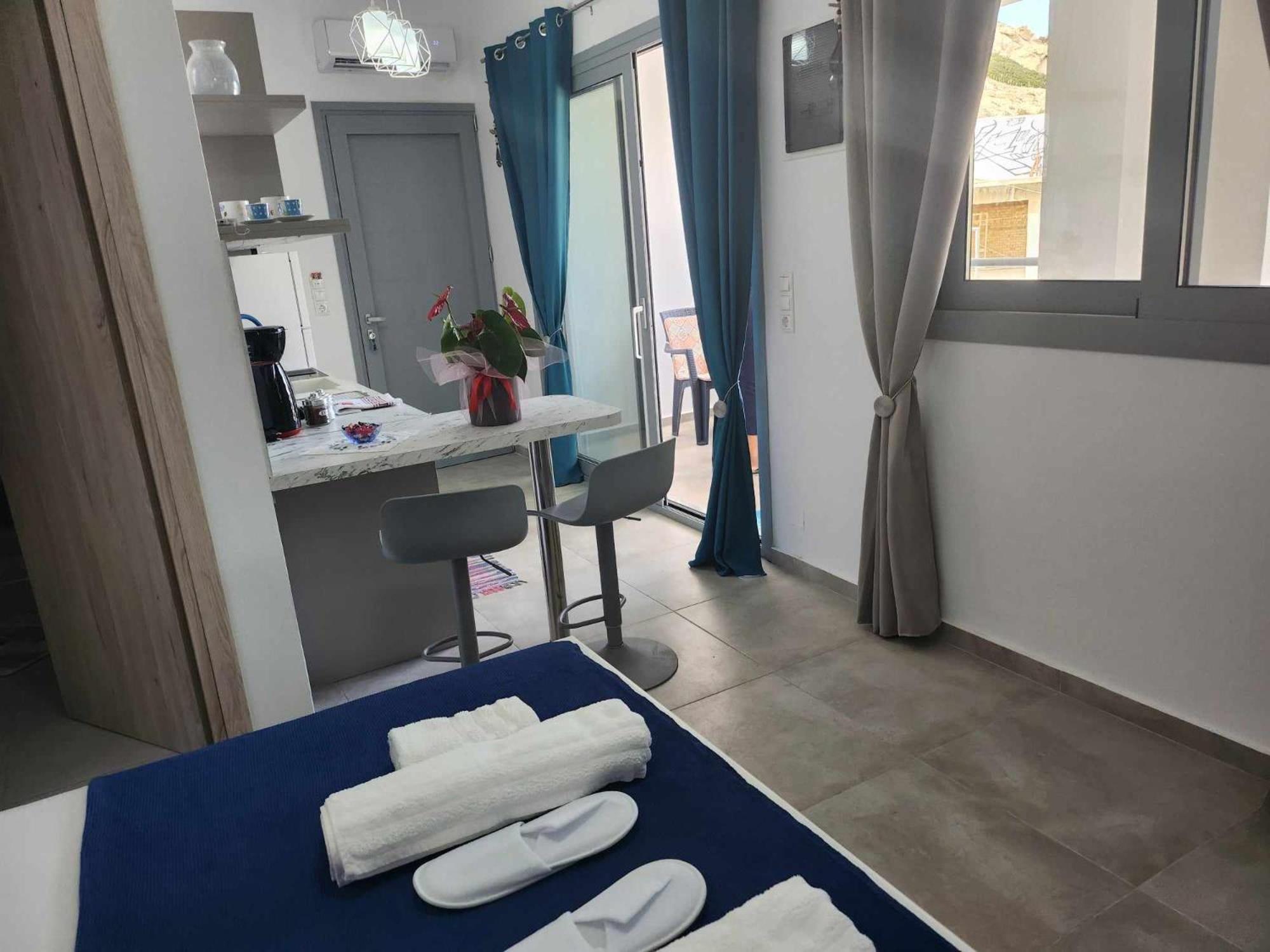 Alexandra'S House Apartment Матала Екстериор снимка